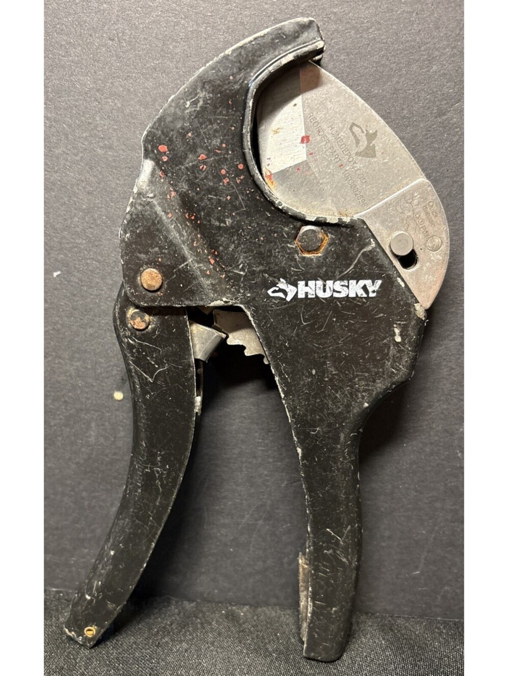 Husky Heavy Duty Ratchet PVC Pipe Cutter 1003002896
